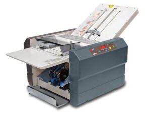 Folding machine